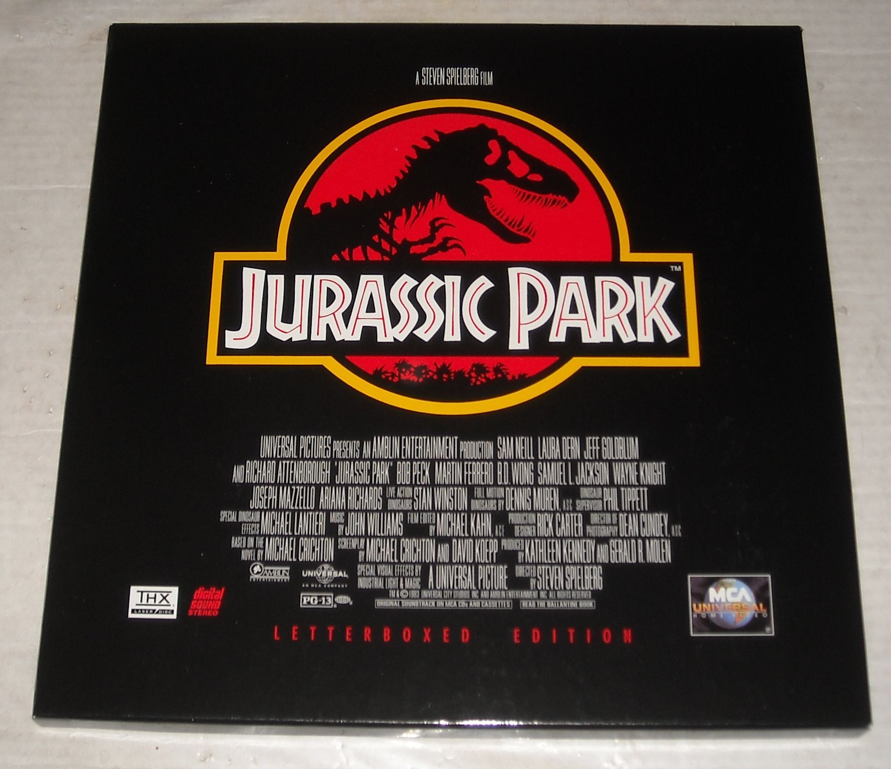 Movie Laserdisc 1993 Spielberg Jurassic Park Box Set Sam Neill on PopScreen