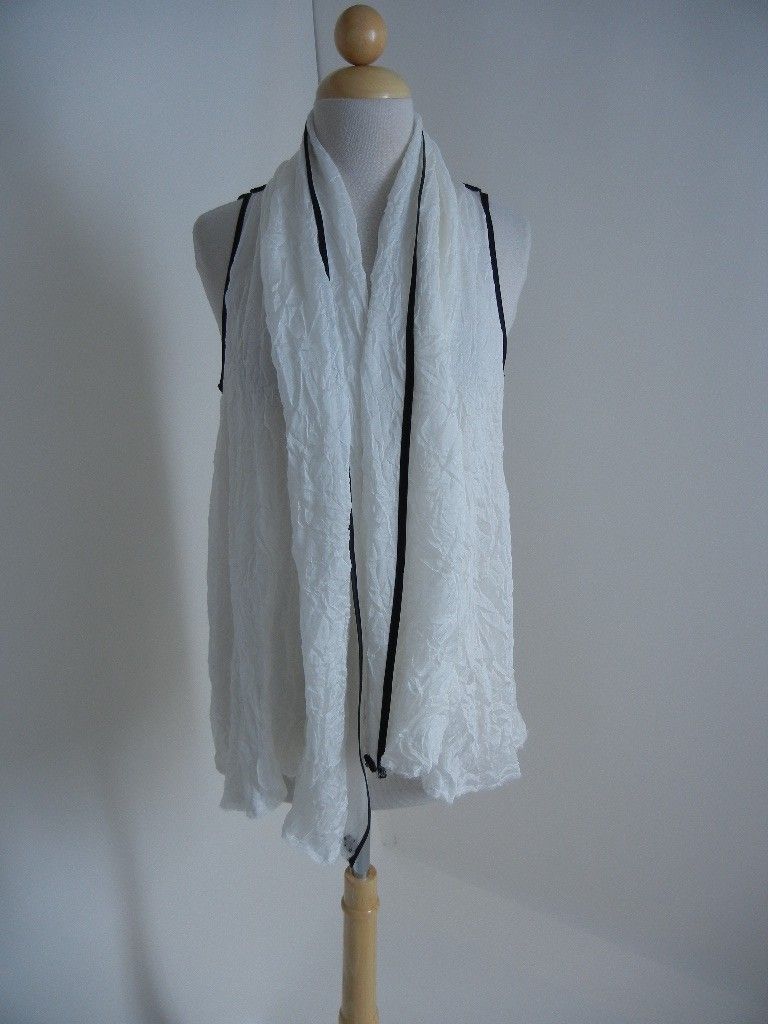 Spring 2011 Avant Garde Karolina Zmarlak White Crinkle Drape Vest Top