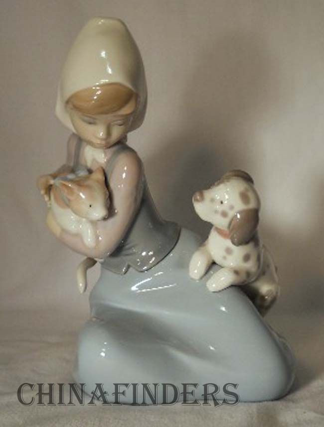 Lladro Figurine 5032 Little Friskies Figurine Signed Dated 23 10 84