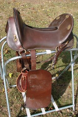 Used 14 McClellan Saddle Reenactment useable WW1 WW2 Calvary Soldier