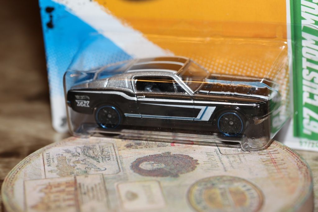 Hot Wheels Treasure Hunt 2012 Release 67 Custom Mustang