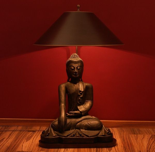 BUDDHA LAMPE LEUCHTE 100cm BESCHIRMTER HOLZBUDDHA BELEUCHTETER BUDDHA