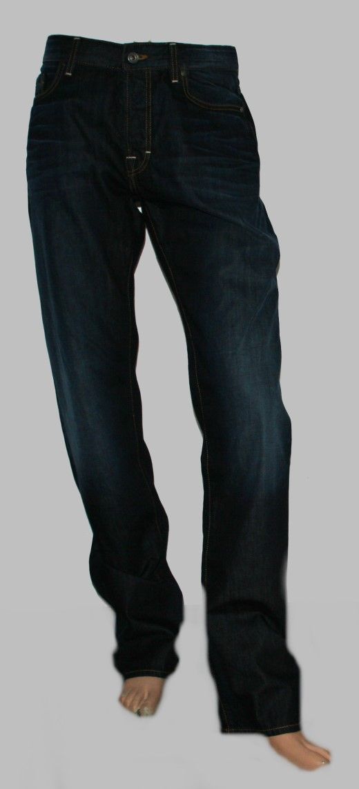 BO 2  JEANS VON HUGO BOSS Gr.30/34 REGULAR FIT   50200932  