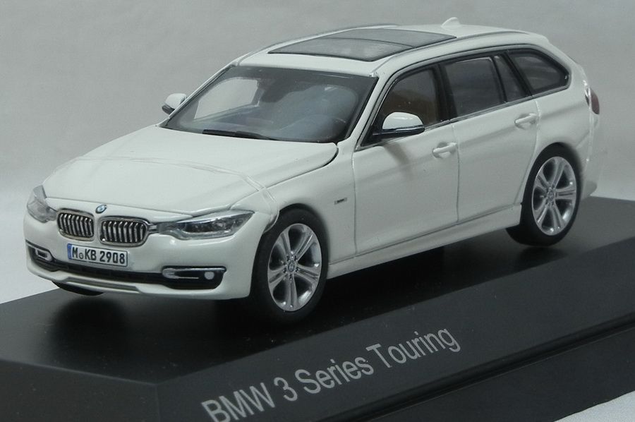 Modellauto Paragon BMW 3er touring F31 143 alpin weiß 330i