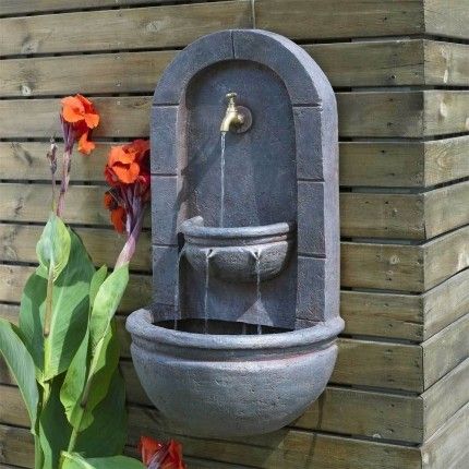 Brunnen Gartenbrunnen Wandbrunnen mit Wasserhahn