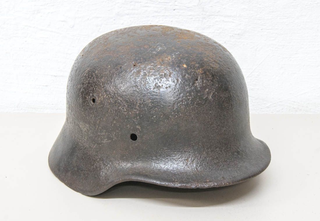 x84 alter Deutscher Stahlhelm