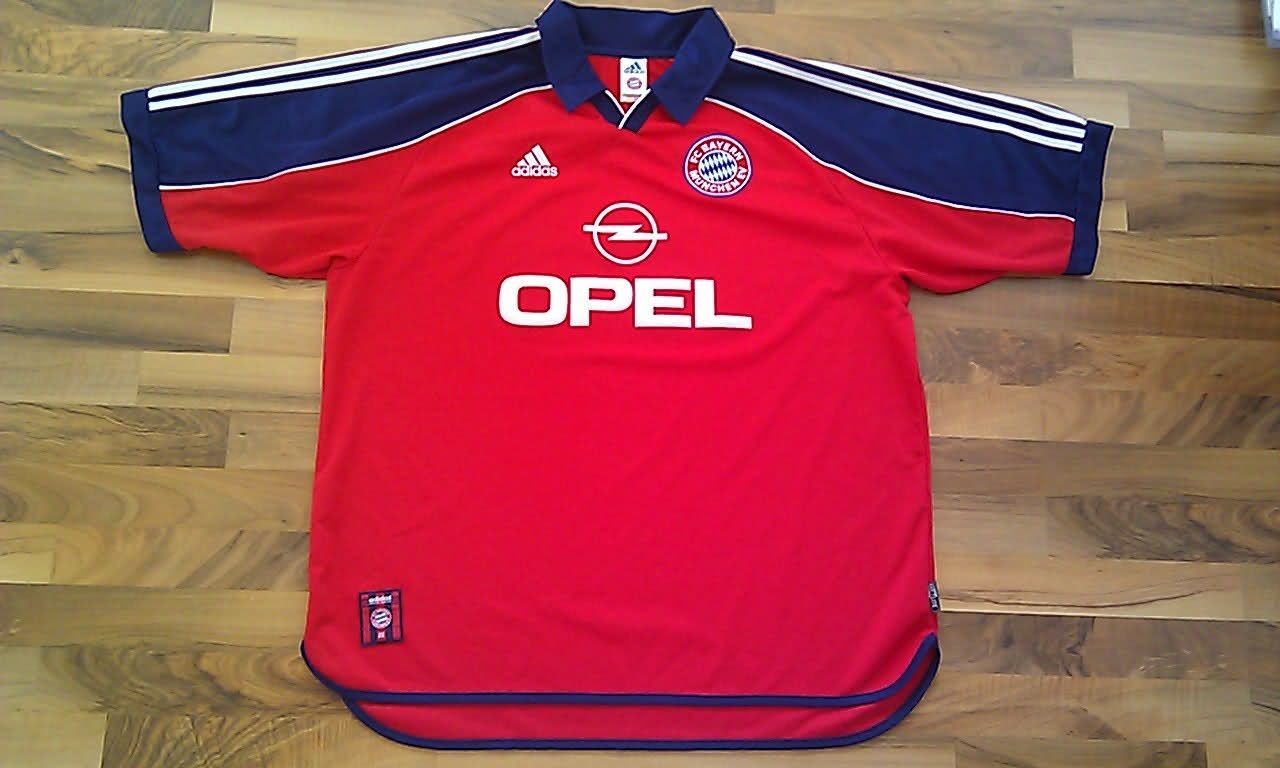 Bayern München Meister Trikot 2000/2001 +NEUWRTG.+