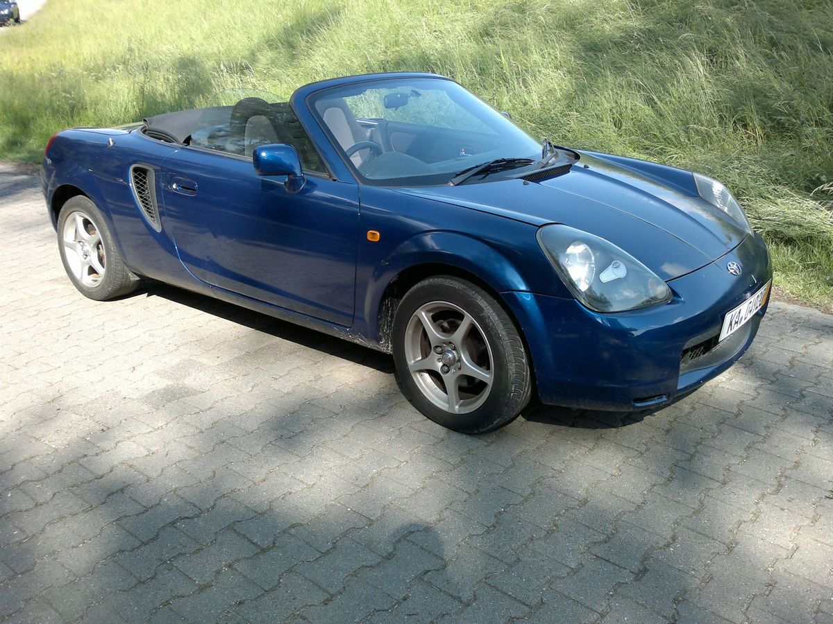 Toyota MR2 Roadster Cabrio Heckmotor 140PS 2Sitzer RHD Alufelgen