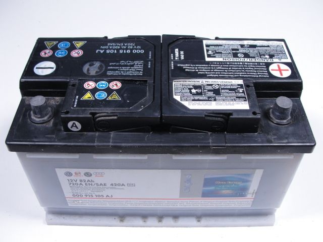 Audi A6 S6 4B Batterie 82 Ah 420 A 000 915 105 AJ