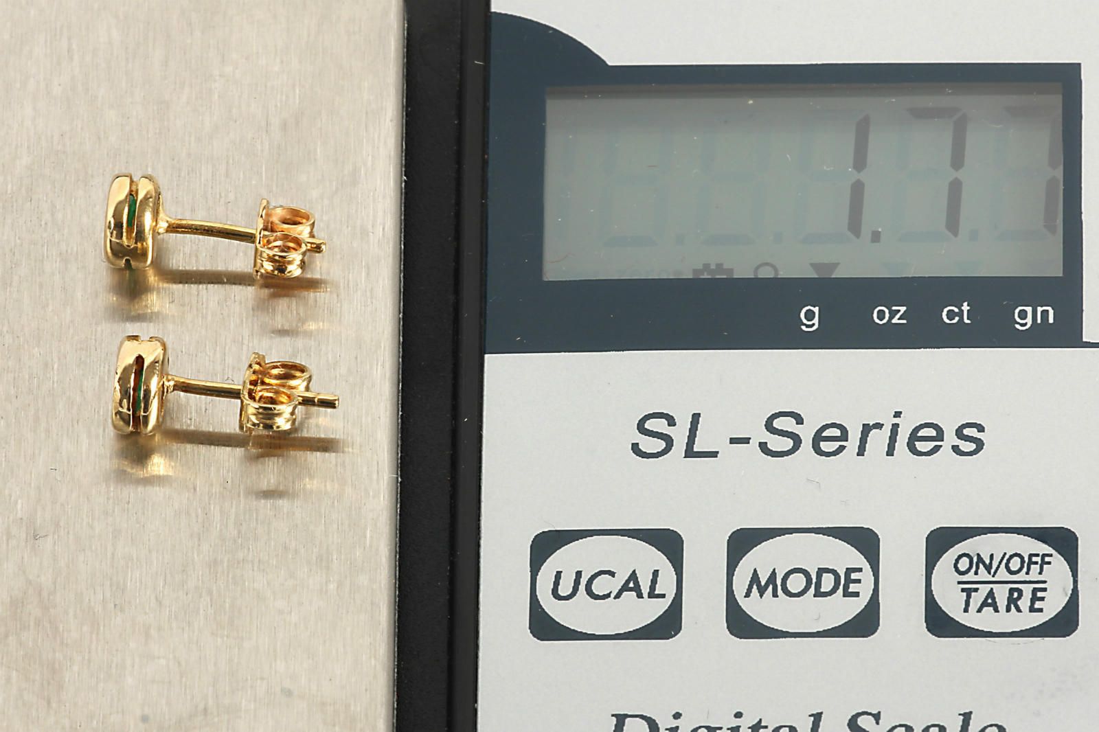 GELEGENHEIT AUS PRIVATBESITZ #148 NEUWERTIGE OHRSTECKER GOLD 750 MIT