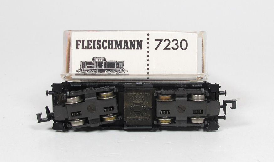 Spur N   FLEISCHMANN  7230DB BR 212 181 2OVP / 5 F