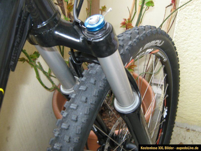 mtb fahrrad nox satellite mit shimano xt laufradsatz,rock shox