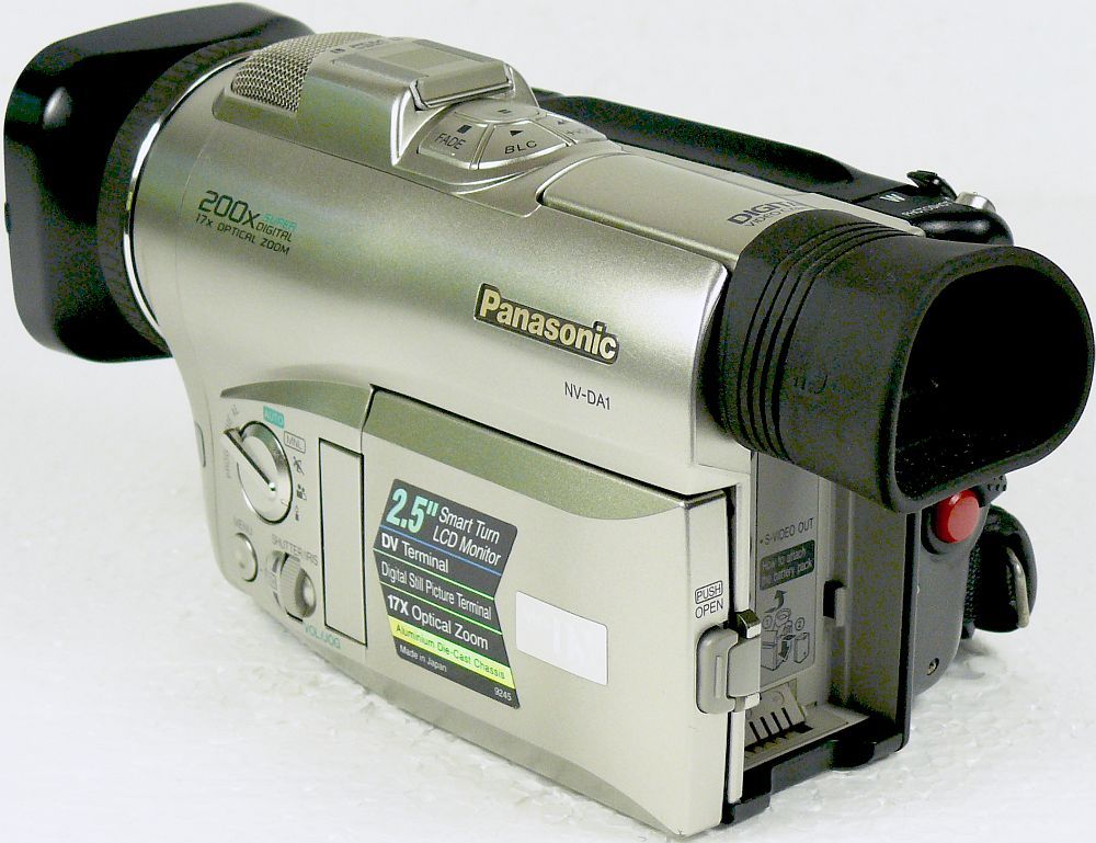 MiniDV Camcorder PANASONIC NV DA1 TOP Zust. + Zubehör