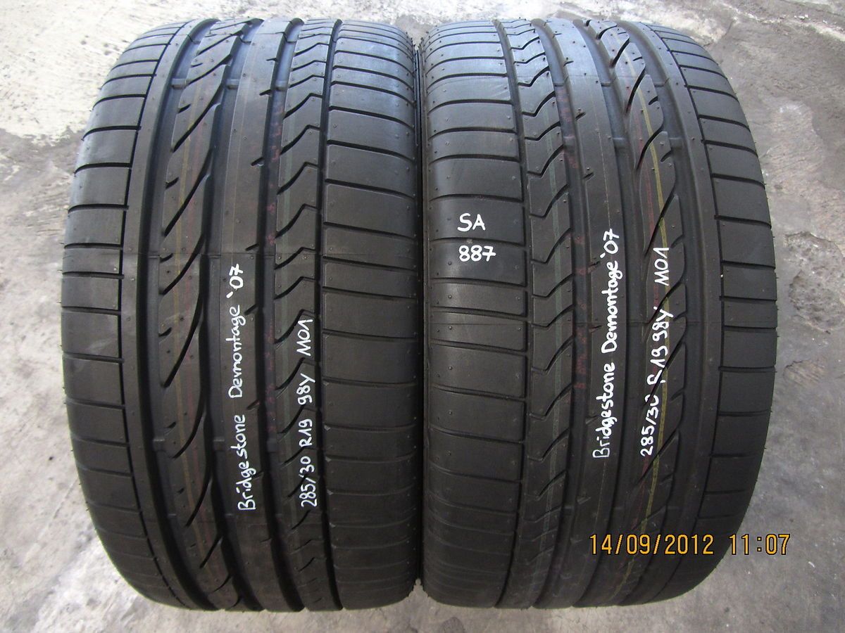 2x Bridgestone Potenza RE050A MO1   285/30 ZR19 98Y *NEUWERTIG* (SA887