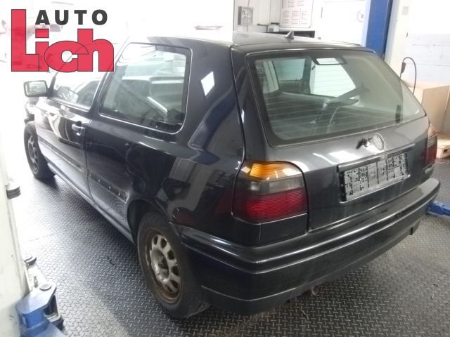 VW Golf 3 III BJ97 3T. Gurt m. Gurtstraffer Rechts Vorne