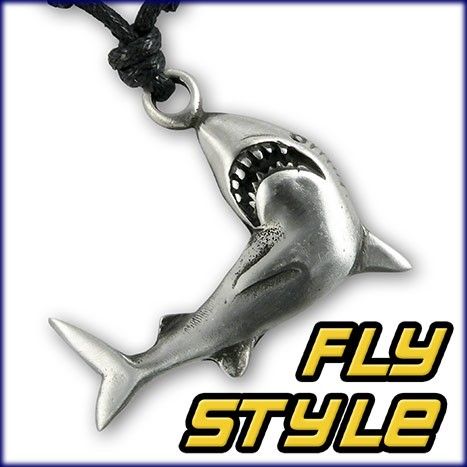 HAI ANHÄNGER ZINN HAIFISCH SURFER SHARK AMULETT HAI ZAHN BOARDER MAUI