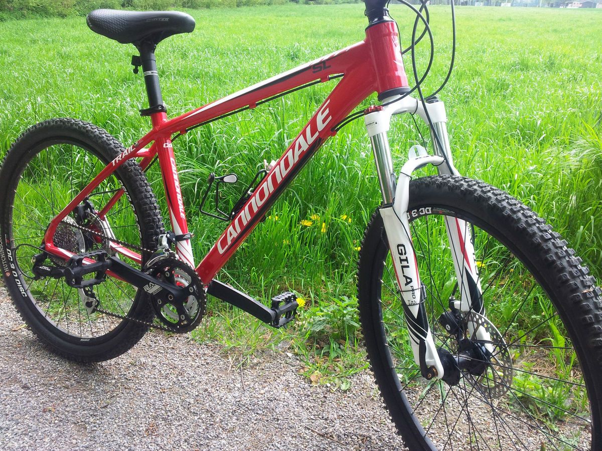 Cannondale Trail SL 6 MTB Hartdtails + Zubehörpaket*