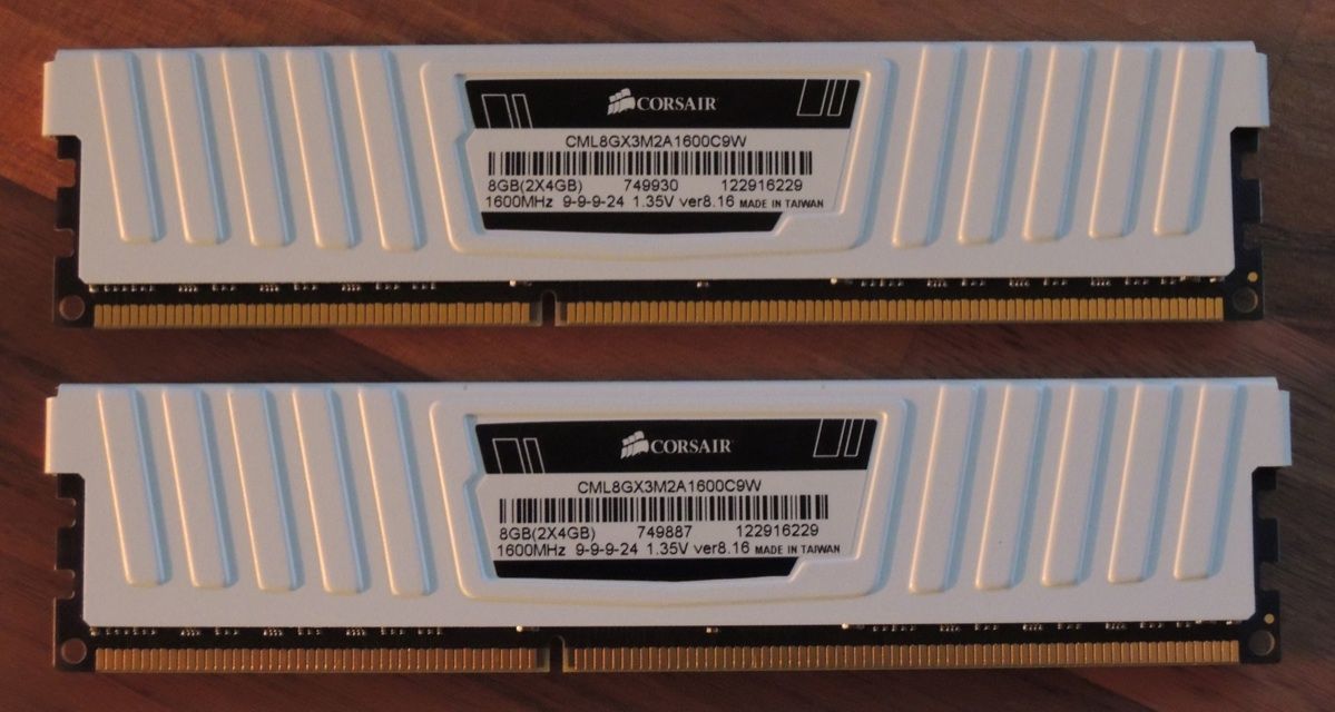 Corsair Vengeance 8 GB Kit /DDR3 / 1600MHz / weiß / Wie NEU & OVP