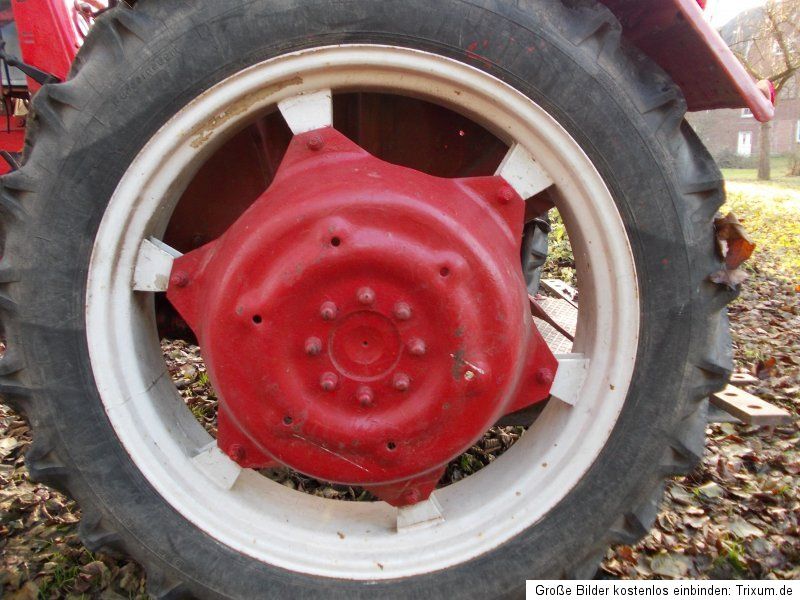 McCormick Farmall D320 IHC Traktor  Bj.1957 3 Zyl.   Diesel   20 PS