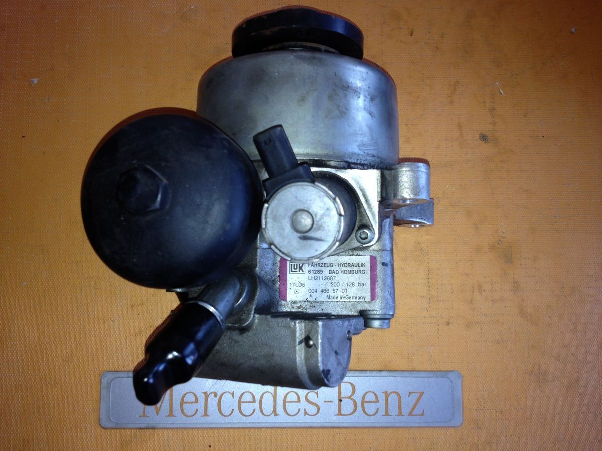 Mercedes Servopumpe Hydraulikpumpe 004 466 57 01 0044665701