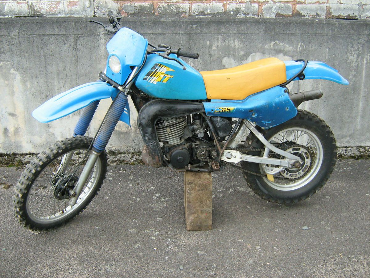 Yamaha IT 465 Oldtimer Strassenzulassung Wettkampfmotorrad 2T Cross