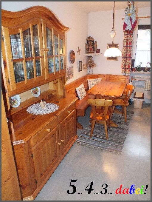 Landhaus Buffet Geschirrschrank Anrichte + Eckbank + Tisch + 2 Stühle