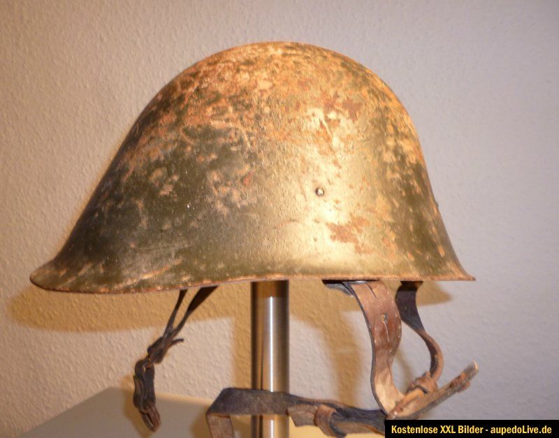 Orig. Stahlhelm 2.Weltkrieg Niederlande / Rumänien