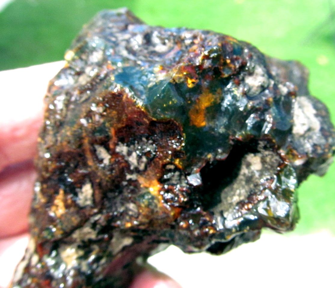 DOMINICAN CLEAR DEEP BLUE AMBER ROUGH SPECIMEN 114g BLAUER BERNSTEIN