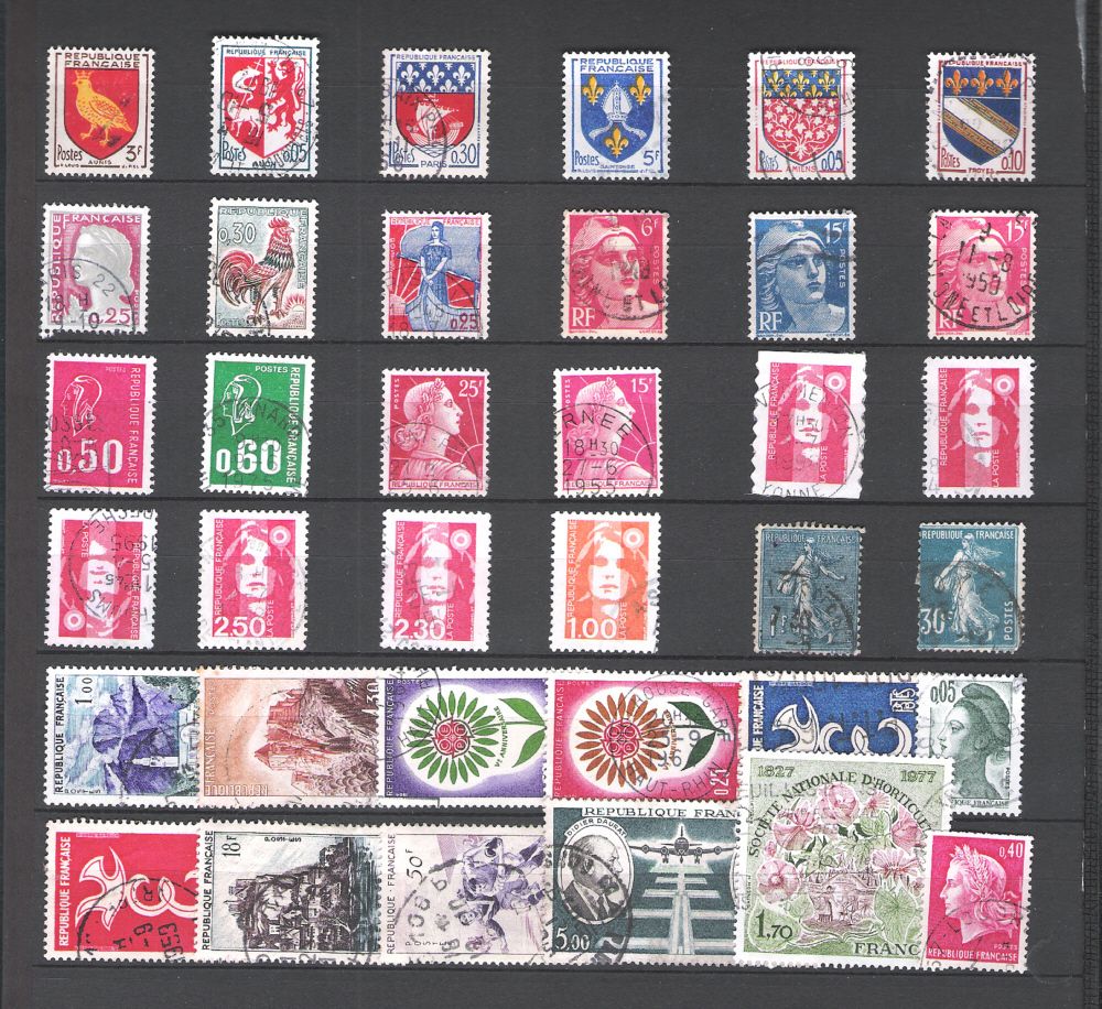 FRANKREICH (601) schönes Lot Briefmarken