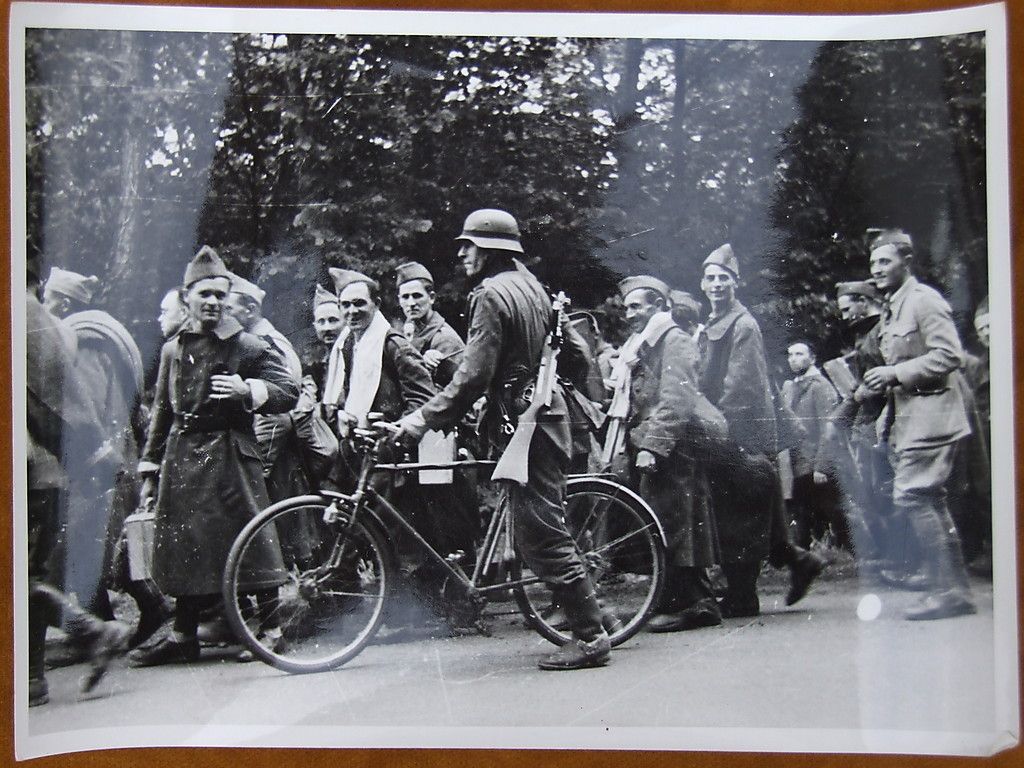 Archivfoto Prop Kp 612 Frankreich France Wehrmacht WK2 Eichhoernchen