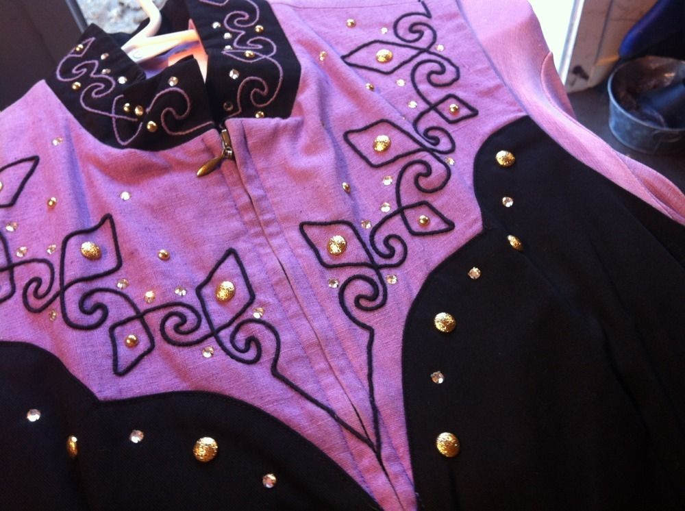 Silver Mesa Show Vest Horsemanship Rail