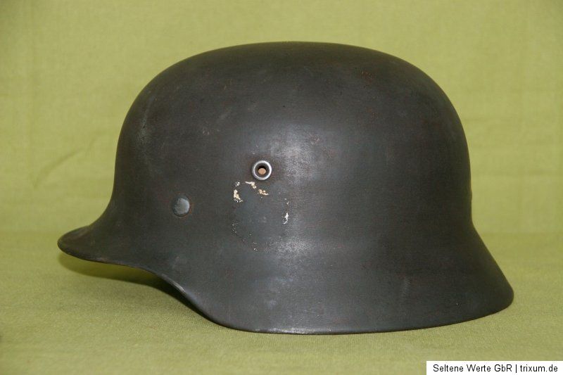 Deutscher Stahlhelm M 40   Heer EF 64